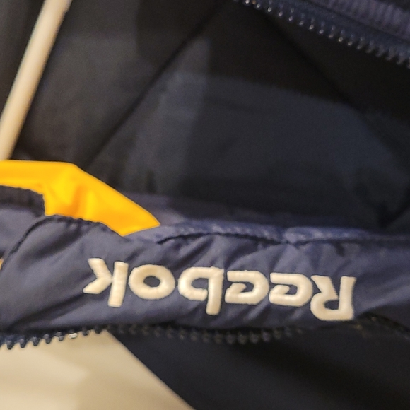 Vintage Reebok Jacket - Picture 3 of 6